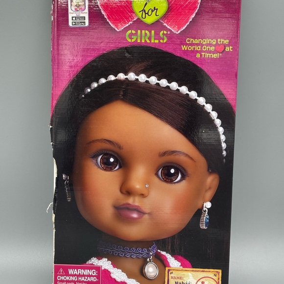 Hearts to Hearts ❤️ India Doll - Picture 13 of 13